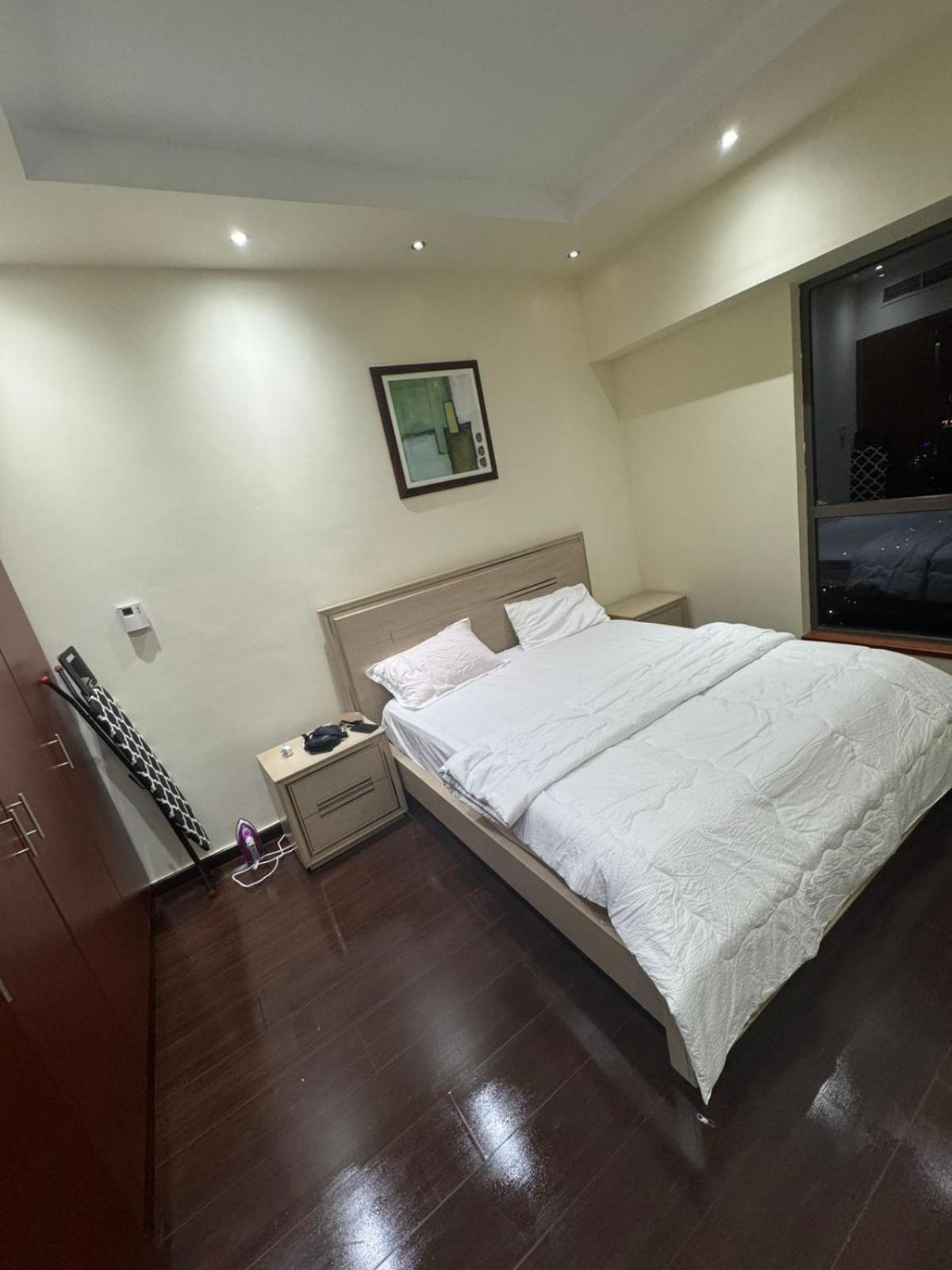 Sadaf 8 Jbr Luxury Master Bedroom Near Tram Dubai Exterior foto