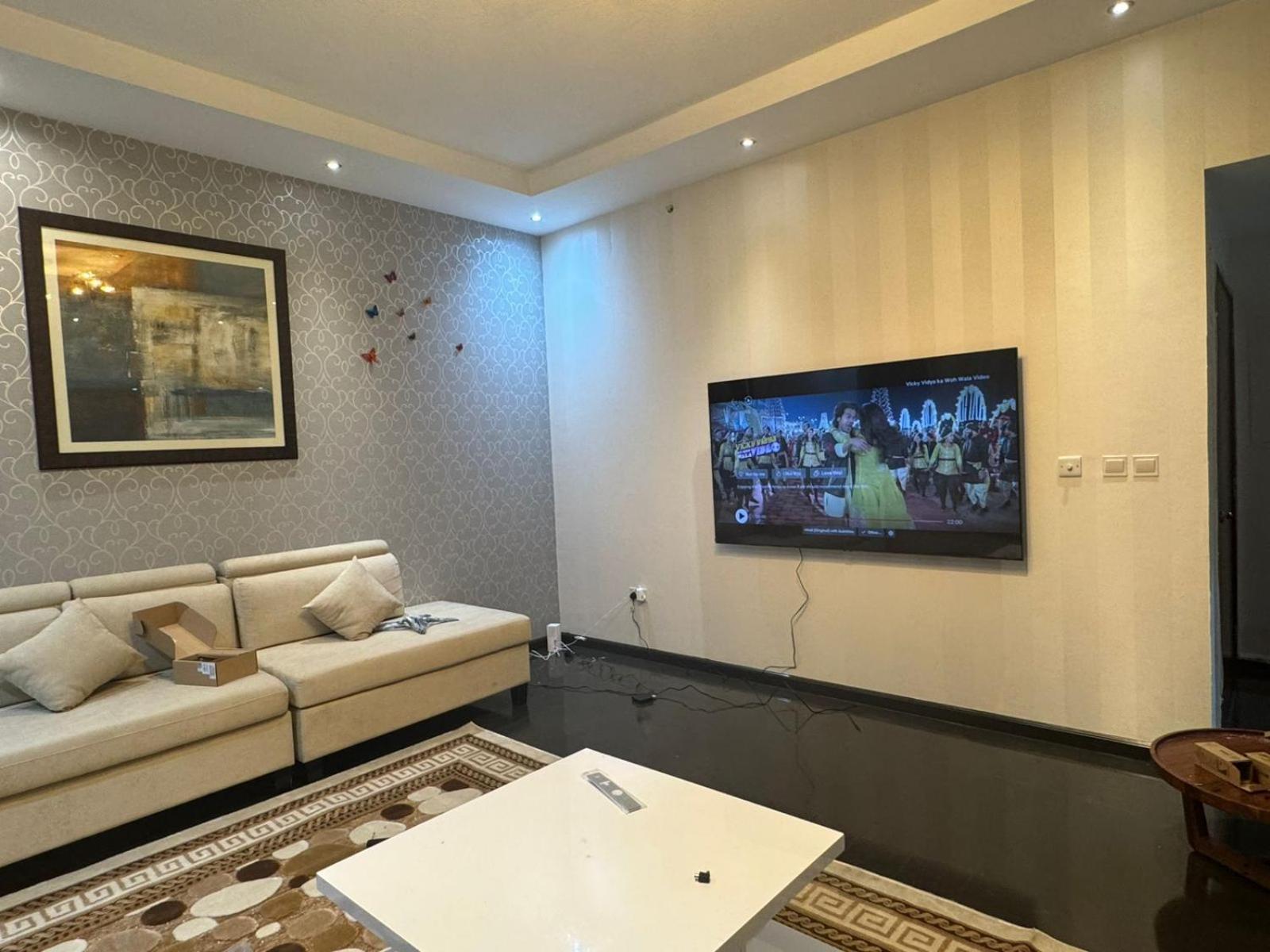 Sadaf 8 Jbr Luxury Master Bedroom Near Tram Dubai Exterior foto